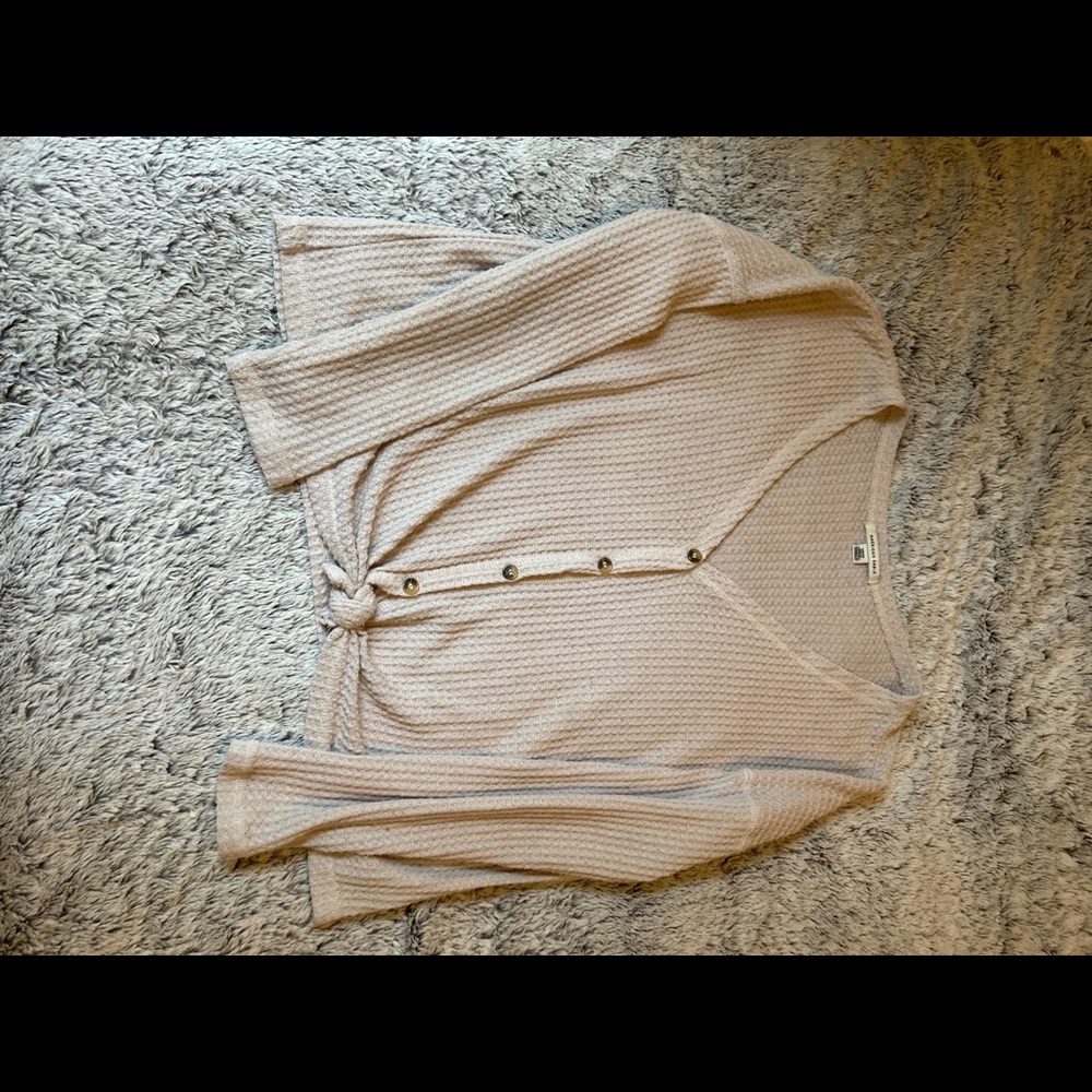 American Eagle Cream Tie Bottom Sweater
